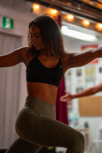 SAM05695 - AfroPuppyYoga