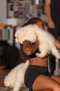 SAM06027 - AfroPuppyYoga