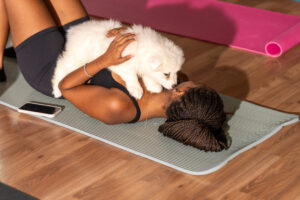 SAM06088 - AfroPuppyYoga