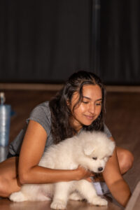 SAM06102 - AfroPuppyYoga