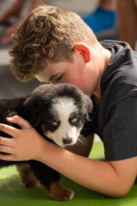 RHH02867 - AfroPuppyYoga