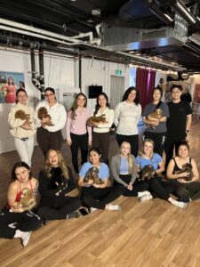 photo 2024 12 11 16 16 17 - AfroPuppyYoga